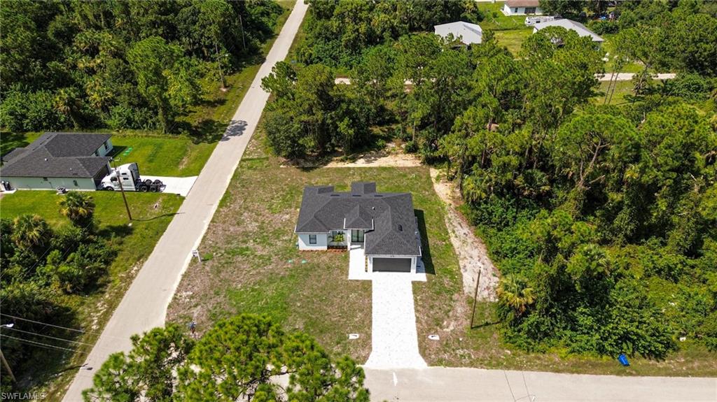 1015 Bagget St E Property Photo 44
