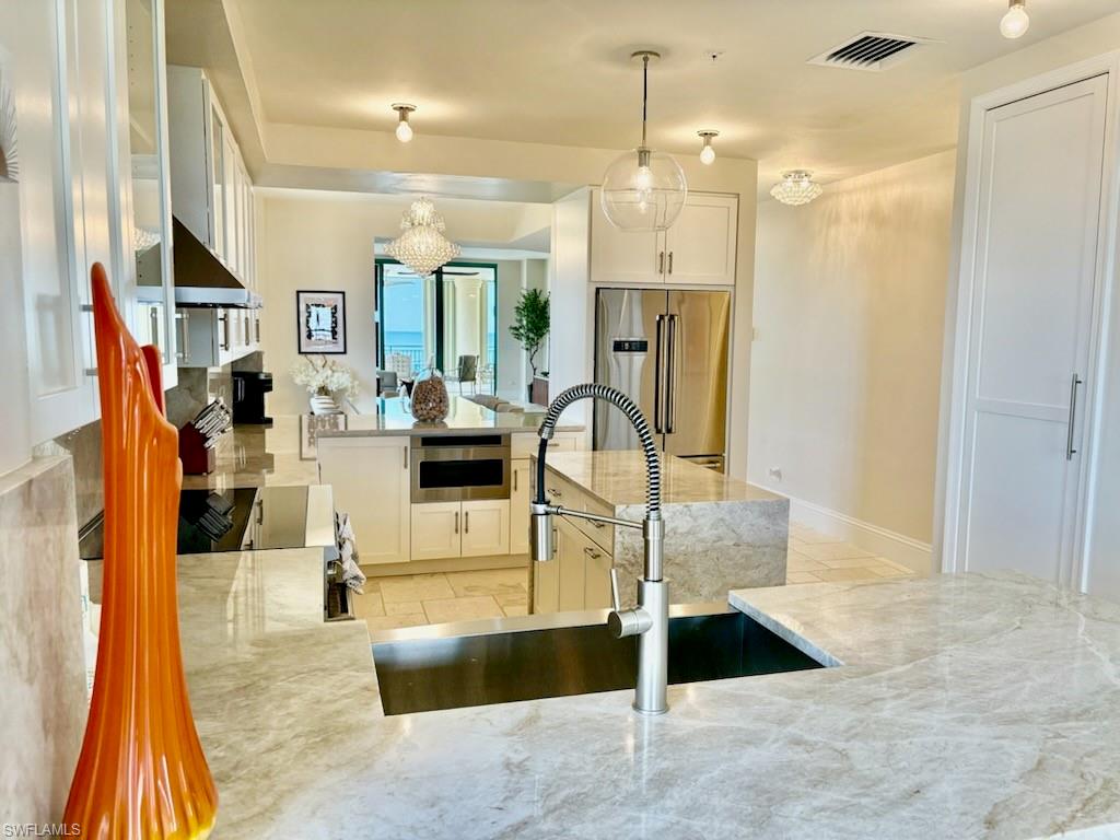 930 Cape Marco Dr 1101 Property Photo 11