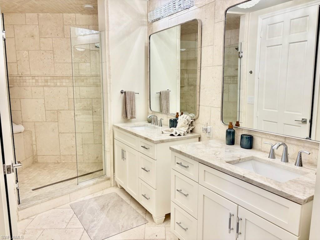 930 Cape Marco Dr 1101 Property Photo 16