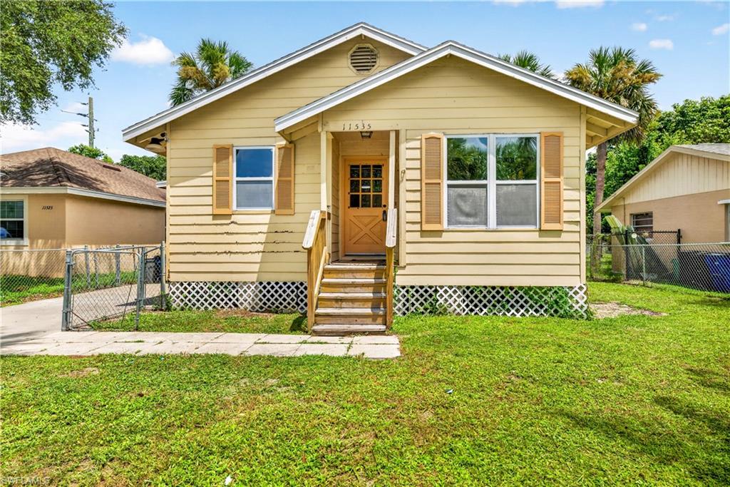 11535 Chapman Ave Property Photo 2