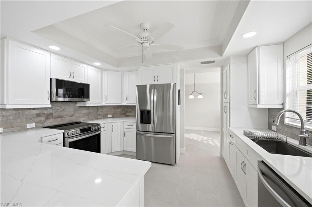 26881 Wedgewood Dr 101 Property Photo 13