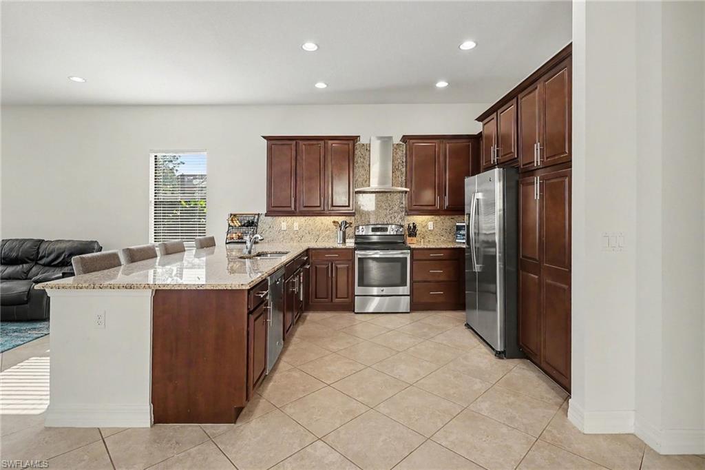 3417 Tigris Ln Property Photo 4