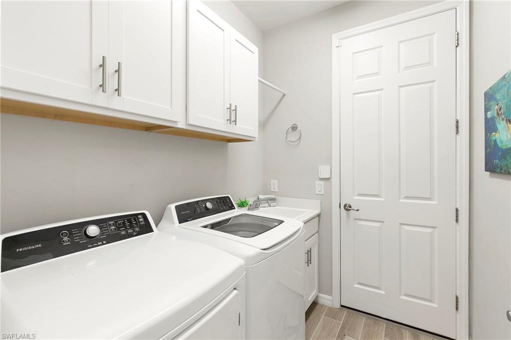 5974 Berwick Ln Property Photo 17