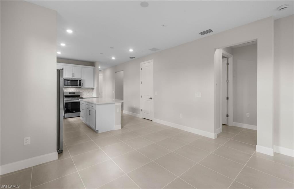 7461 Florida Elm Ct Property Photo 28
