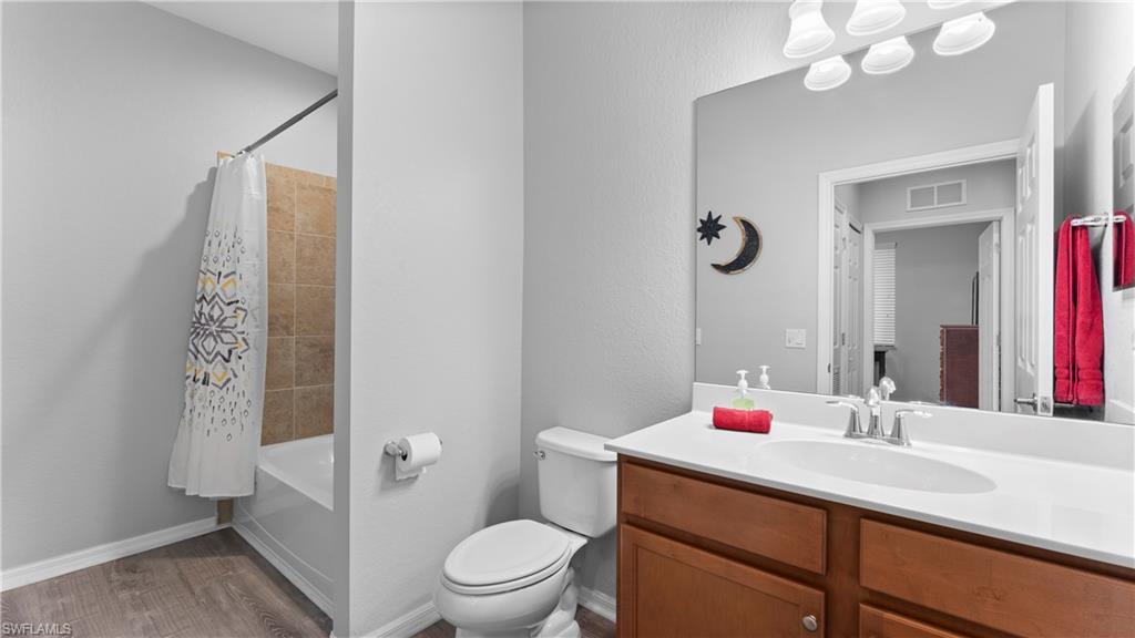 9727 Acqua Ct 444 Property Photo 11