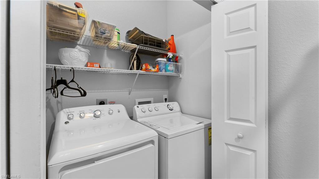 9727 Acqua Ct 444 Property Photo 20