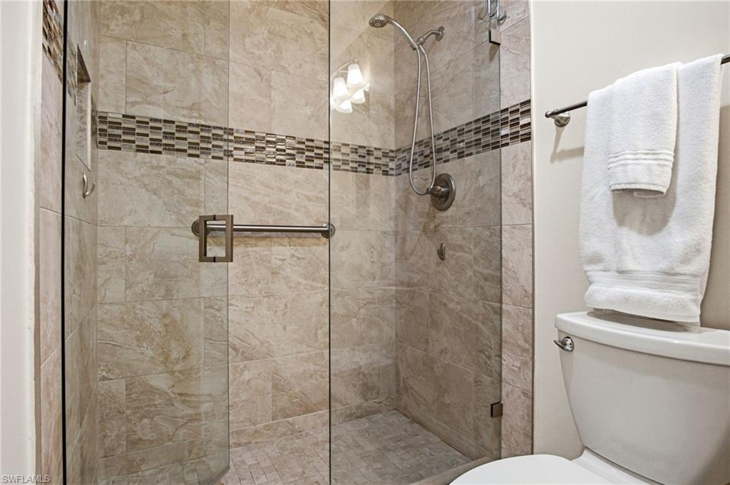 221 Fox Glen Dr 2302 Property Photo 23