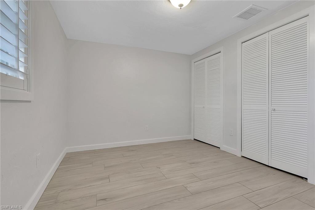 187 2nd St Property Photo 20