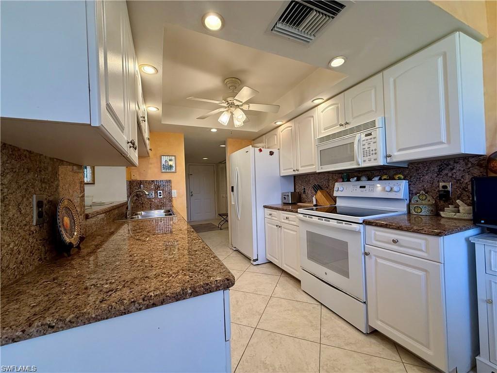 11118 Gulf Shore Dr A204 Property Photo 4