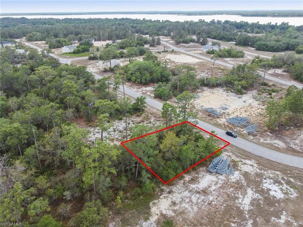1315 Homosassa Ct Property Photo 4