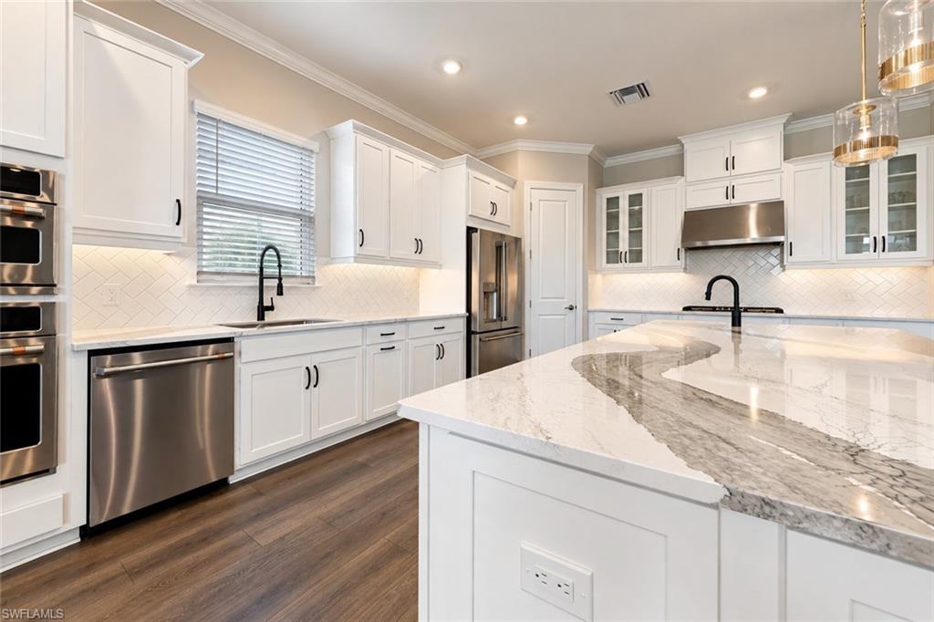 15863 Triesta Ln Property Photo 13