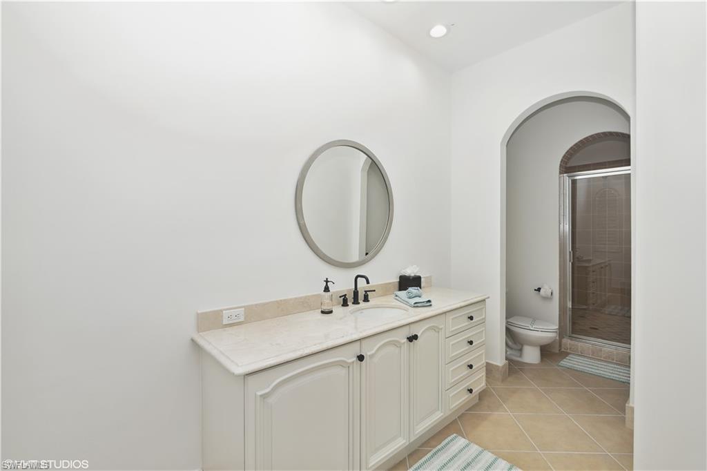 6501 Crown Colony Pl 4-201 Property Photo 27