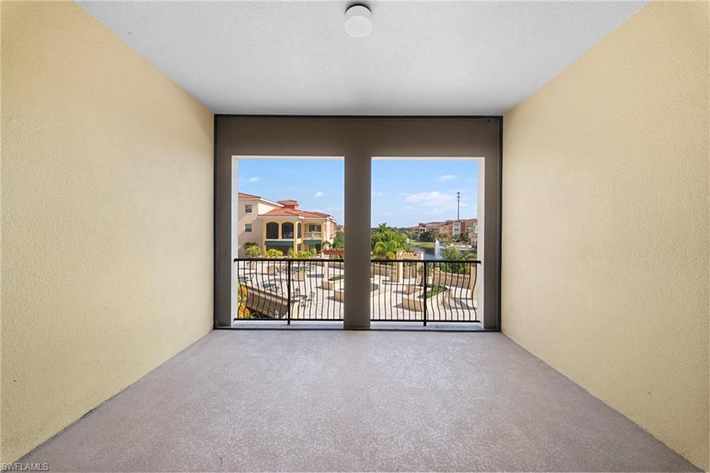 21450 Strada Nuova Cir A302 Property Photo 28