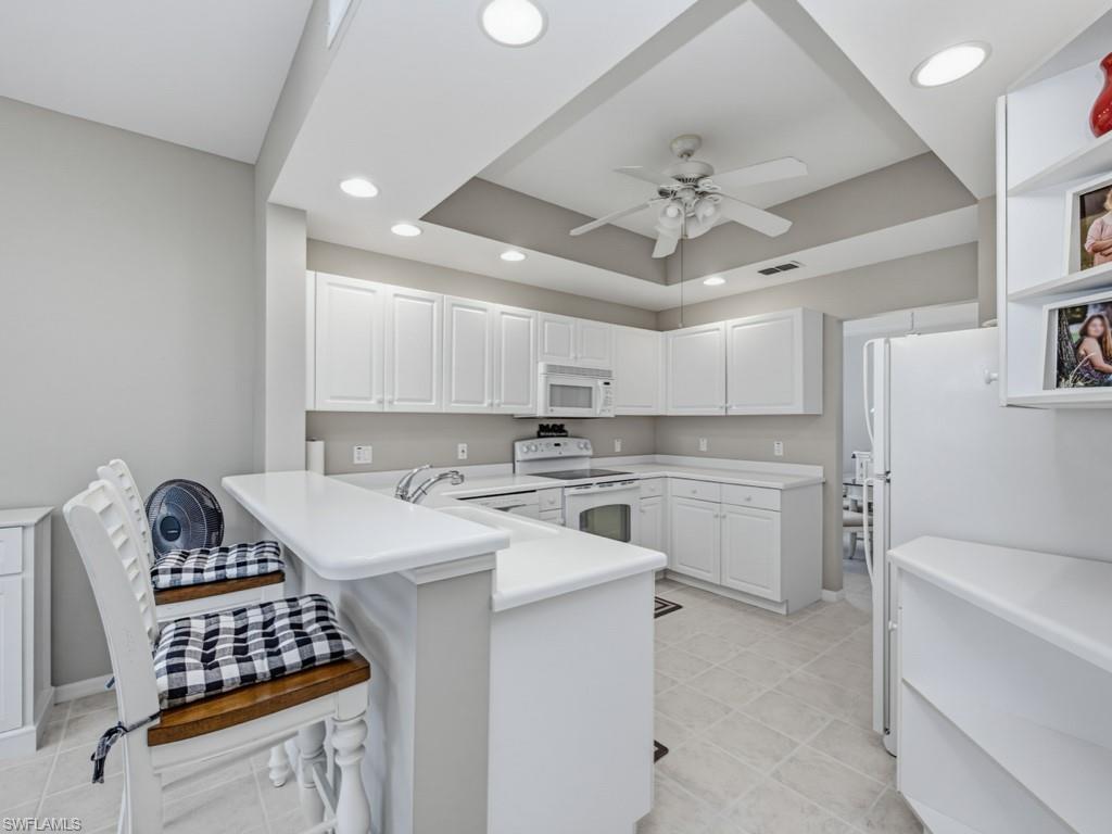 3445 Grand Cypress Dr 102 Property Photo 6