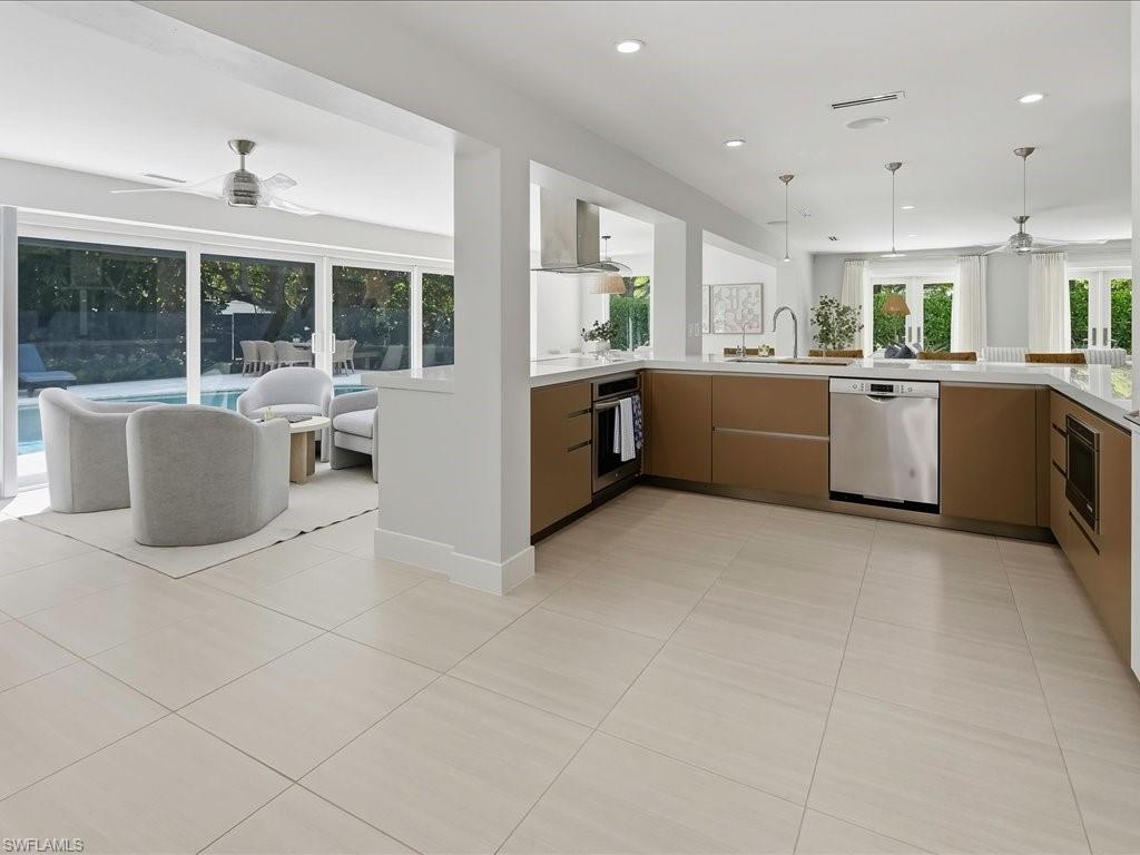 1390 Mandarin Rd Property Photo 17