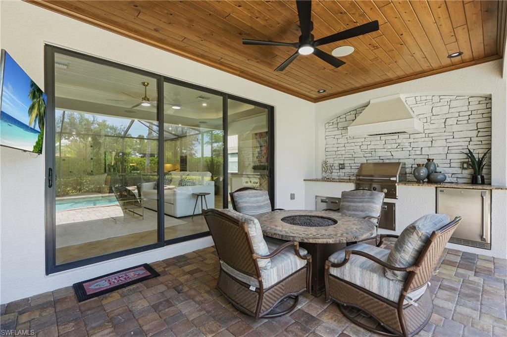 9479 Piacere Way Property Photo 32