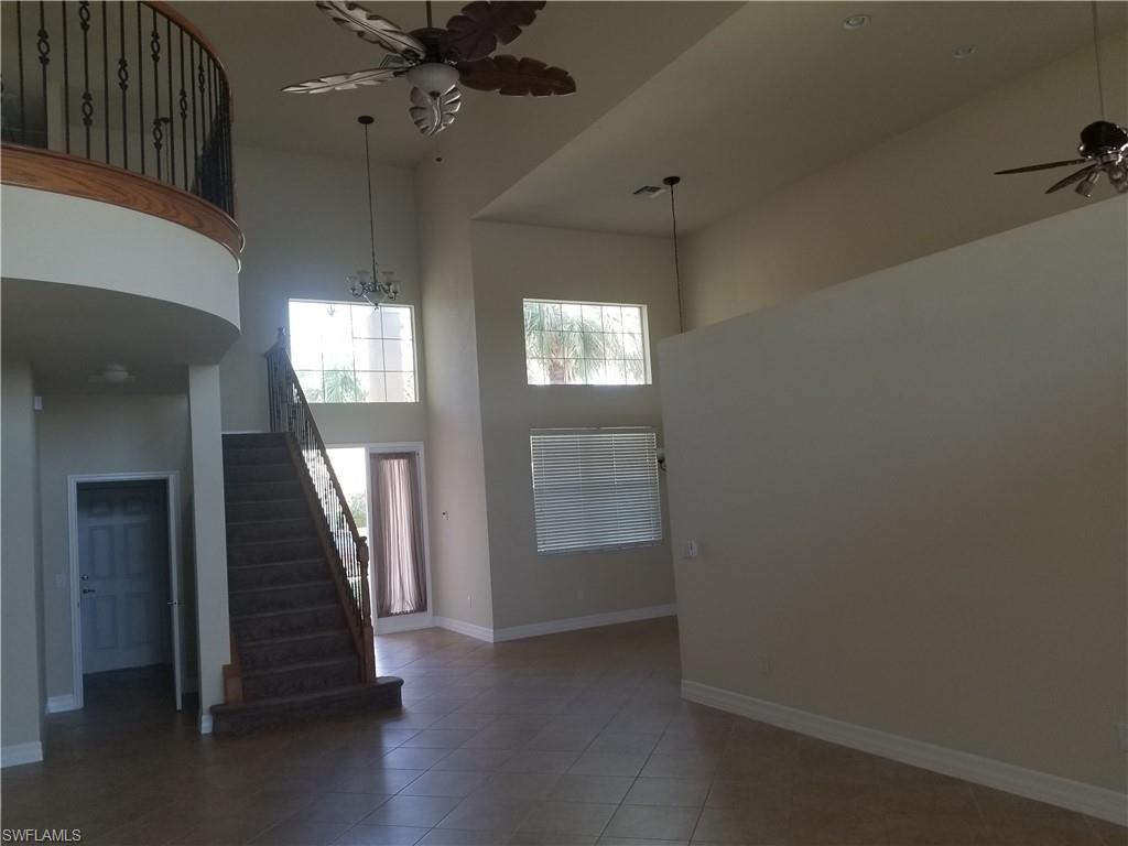 11253 Sparkleberry Dr Property Photo 7