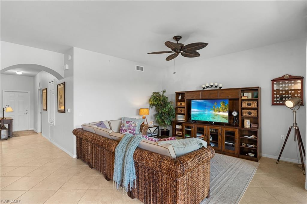 10345 Heritage Bay Blvd 2033 Property Photo 6