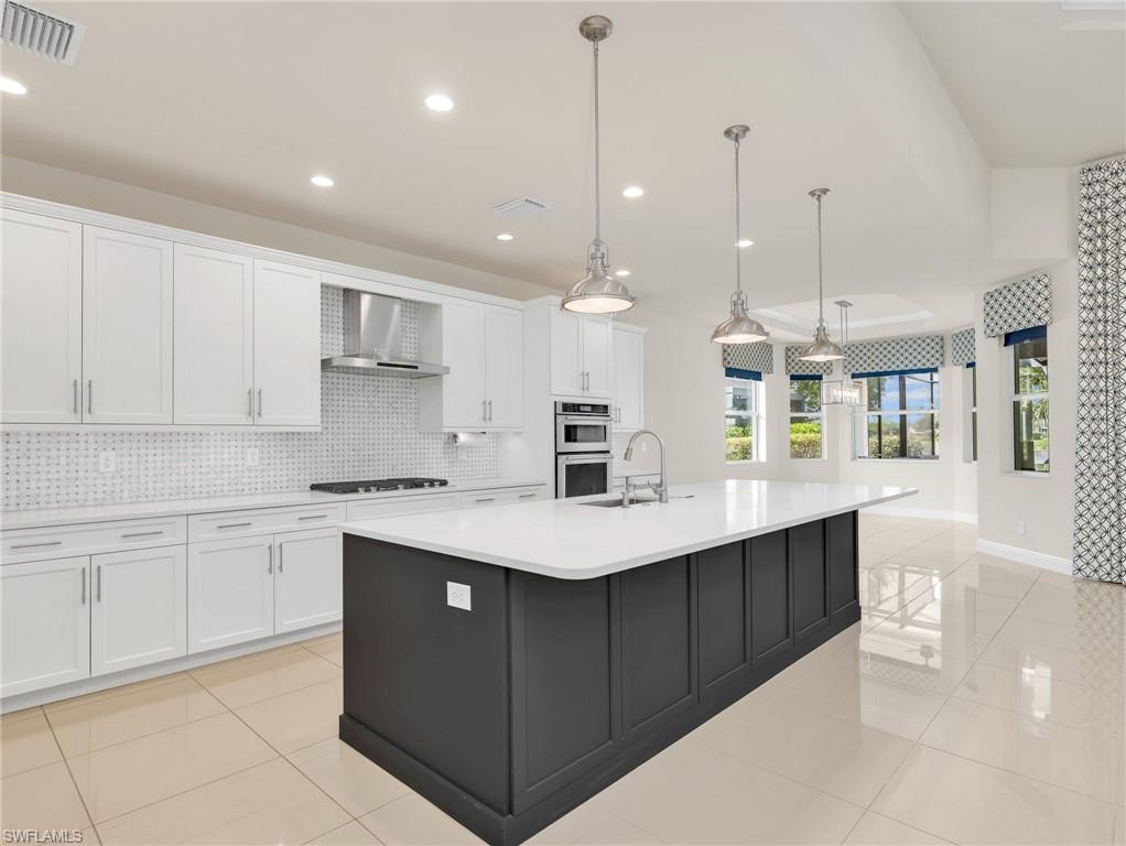 8893 Redonda Dr Property Photo 11