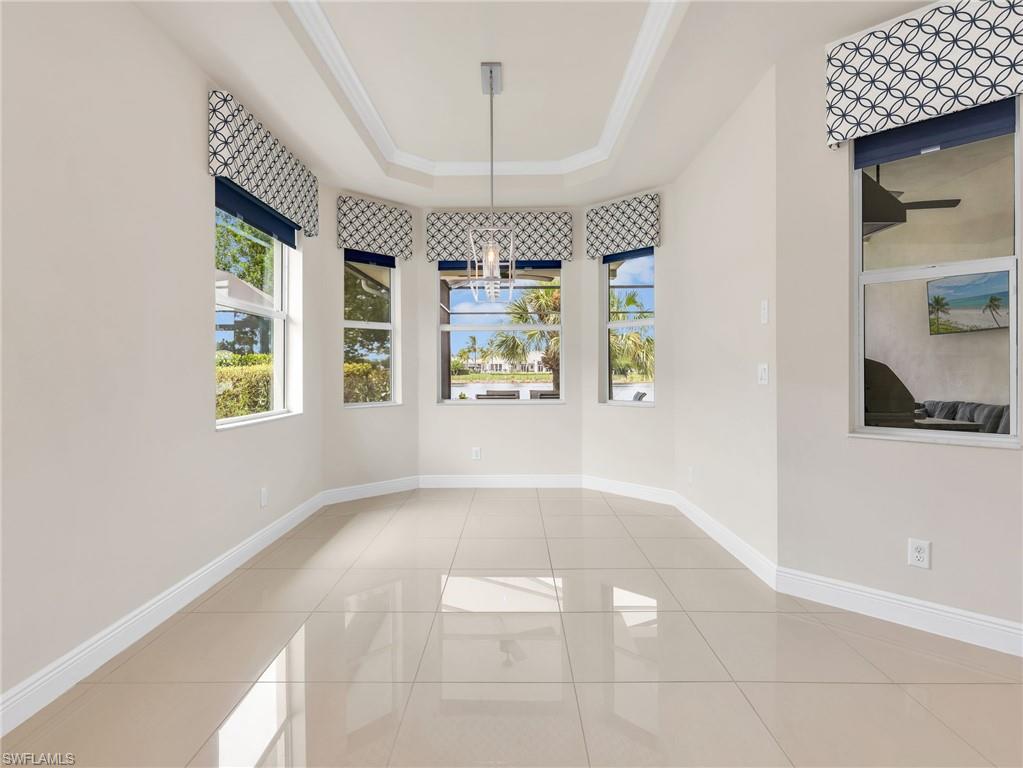 8893 Redonda Dr Property Photo 12
