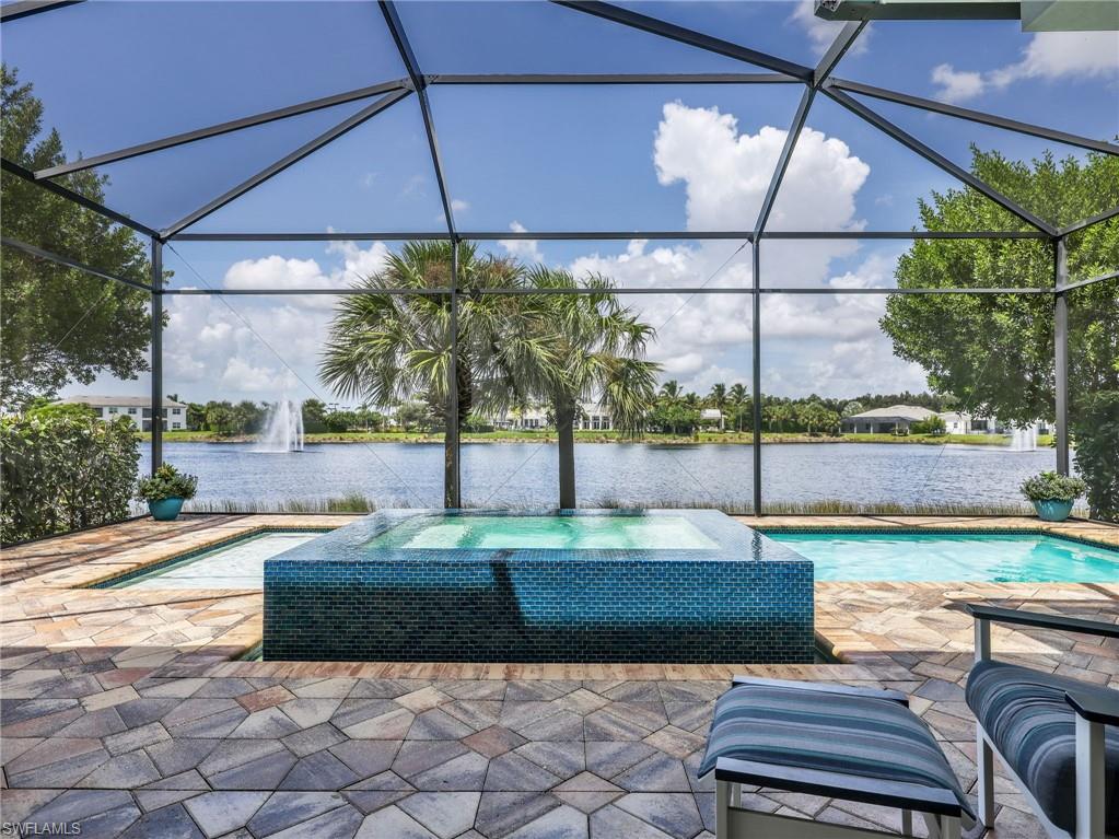 8893 Redonda Dr Property Photo 21
