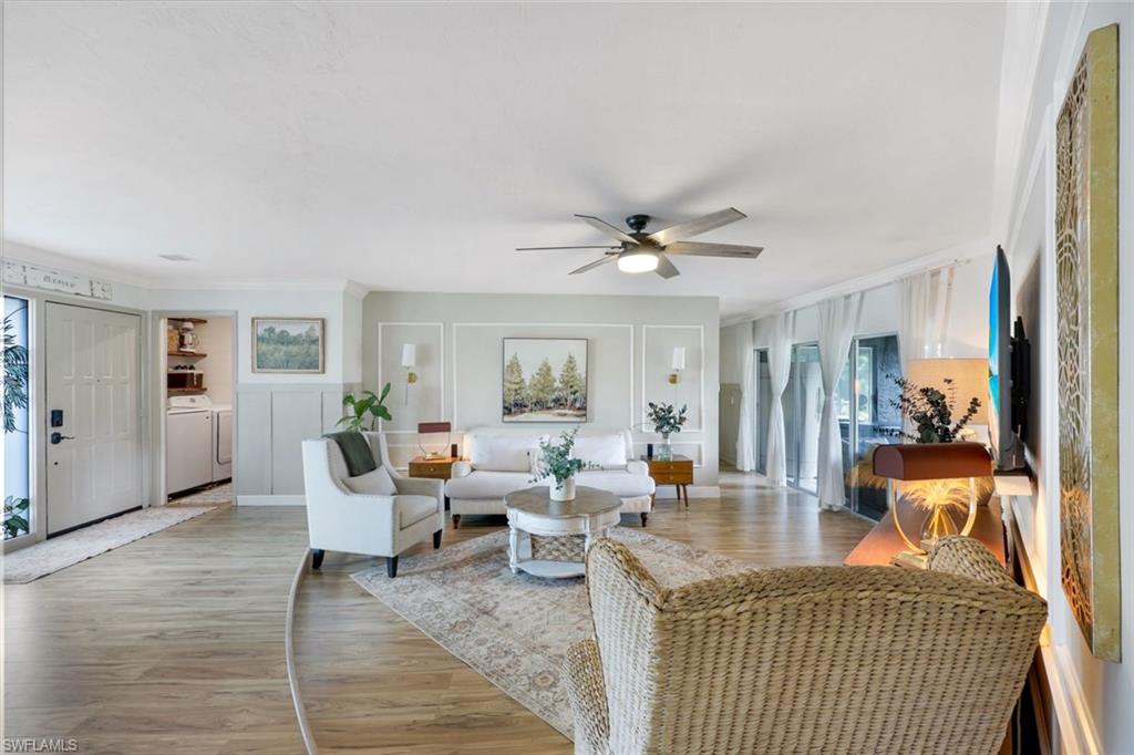 391 Torrey Pines Pt Property Photo 2