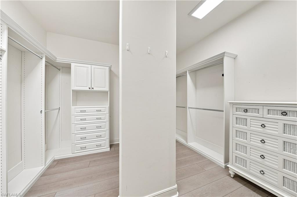 583 Avellino Isles Cir 102 Property Photo 19
