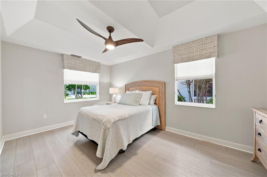 583 Avellino Isles Cir 102 Property Photo 21