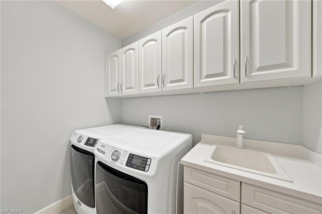 583 Avellino Isles Cir 102 Property Photo 28