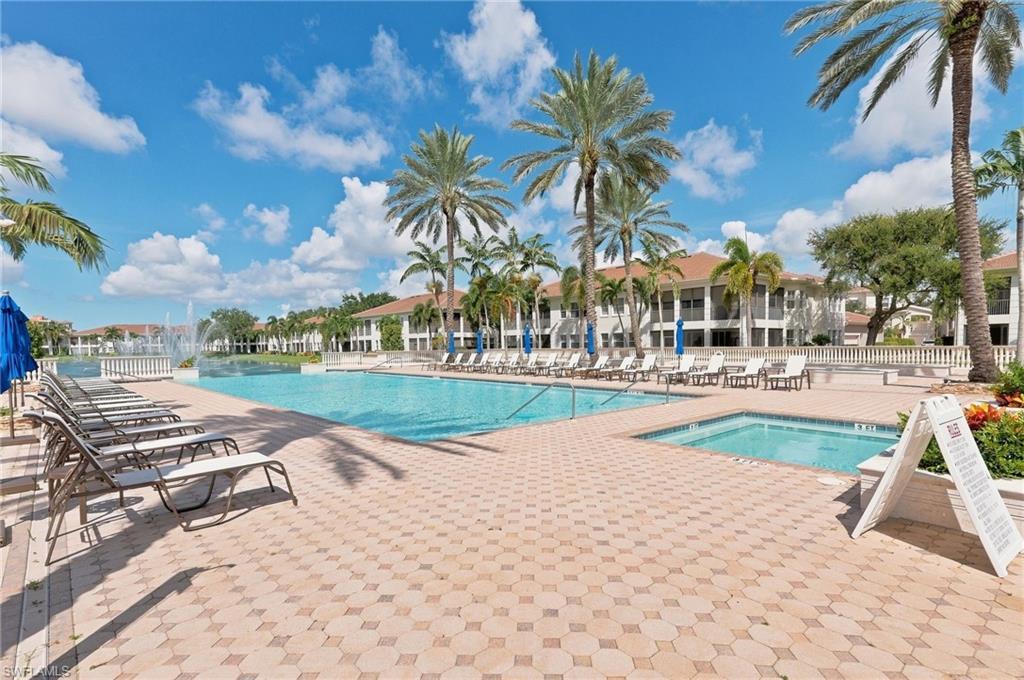 583 Avellino Isles Cir 102 Property Photo 34