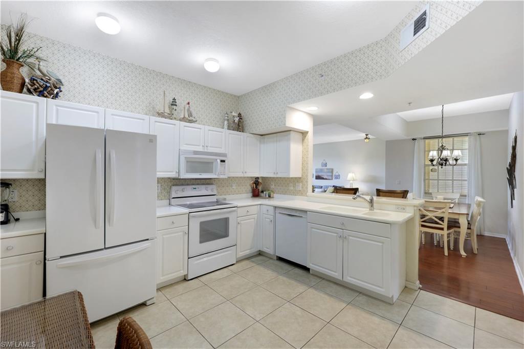 325 Dover Pl 103 Property Photo 11