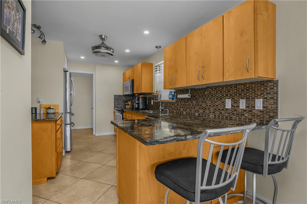845 Collier Ct 502 Property Photo 17
