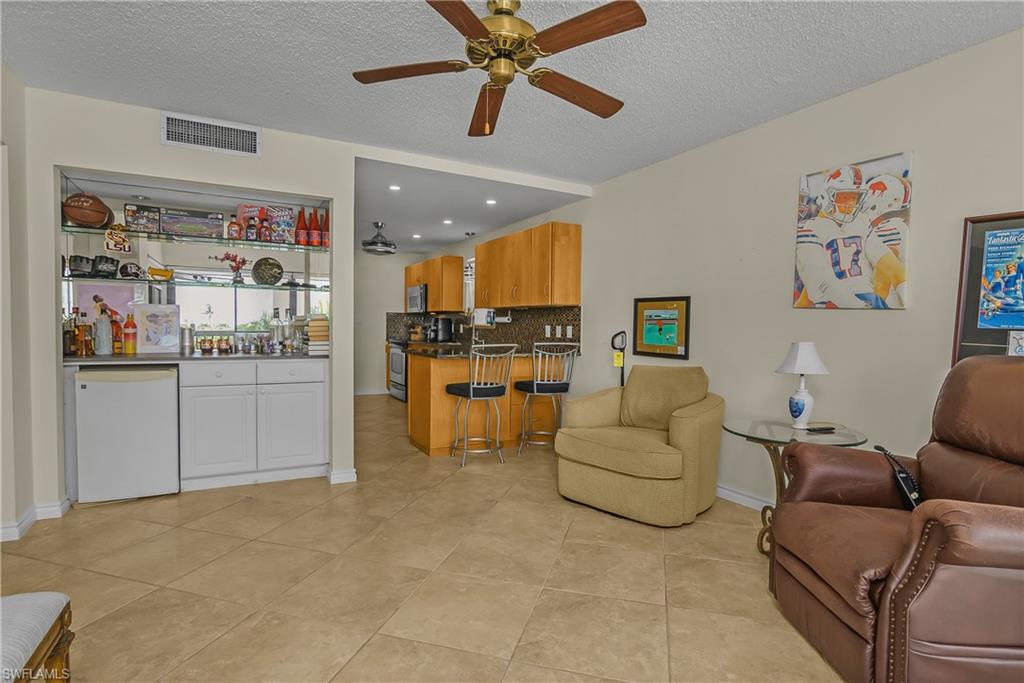 845 Collier Ct 502 Property Photo 18