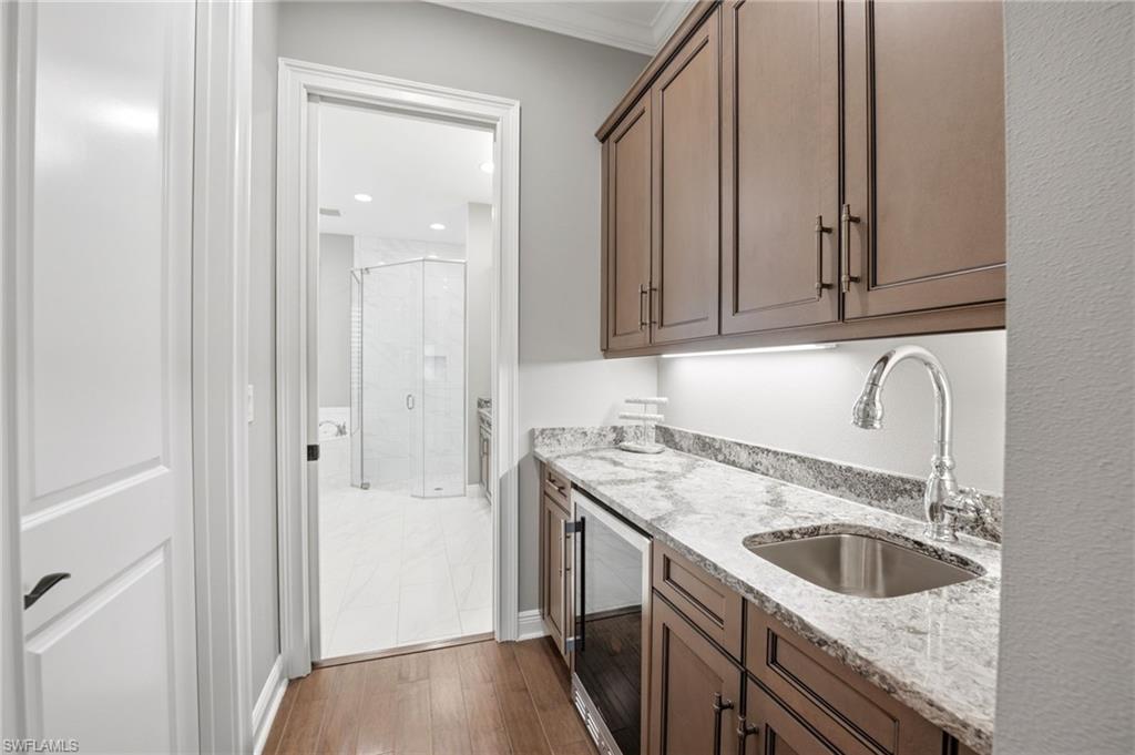 12766 Dundee Ln Property Photo 10