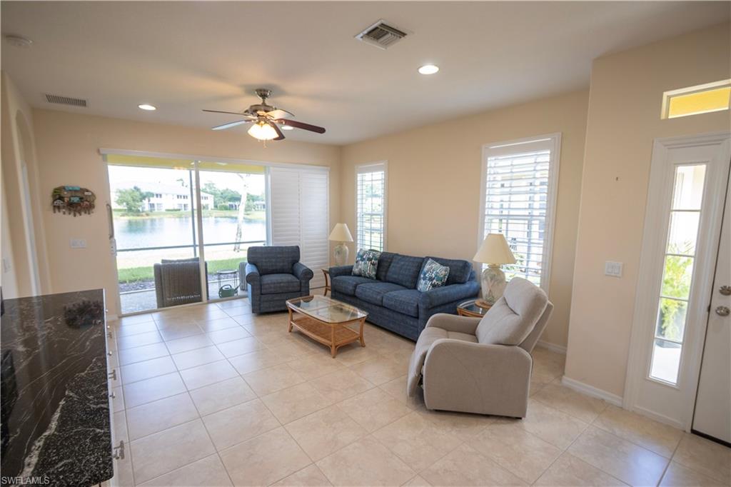 15022 Sea Crest Blvd Property Photo 6