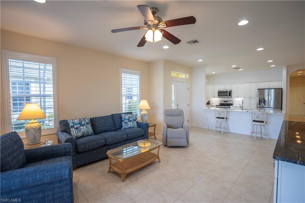 15022 Sea Crest Blvd Property Photo 7