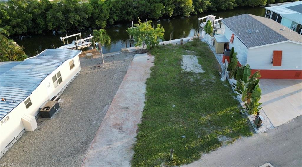 3853 Cherry Ln Property Photo 4