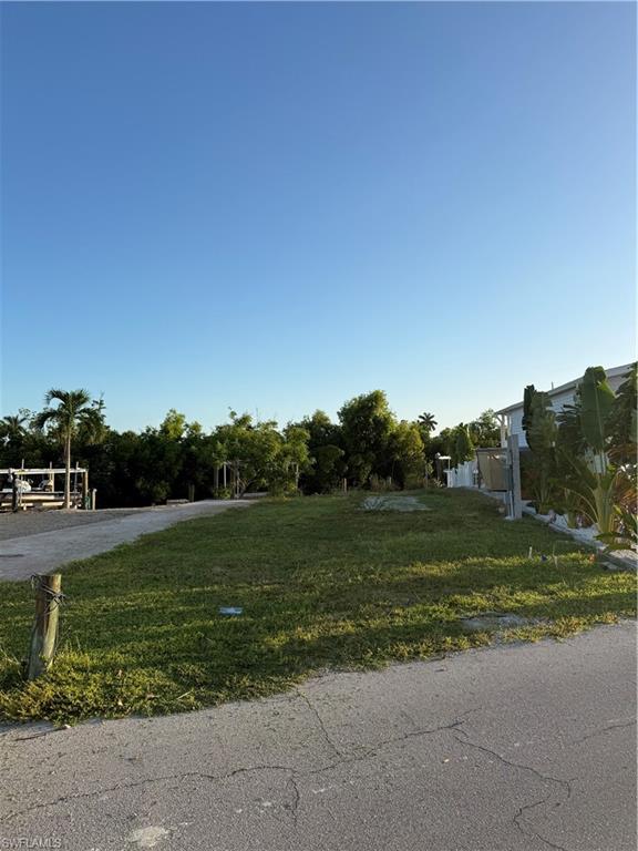 3853 Cherry Ln Property Photo 16