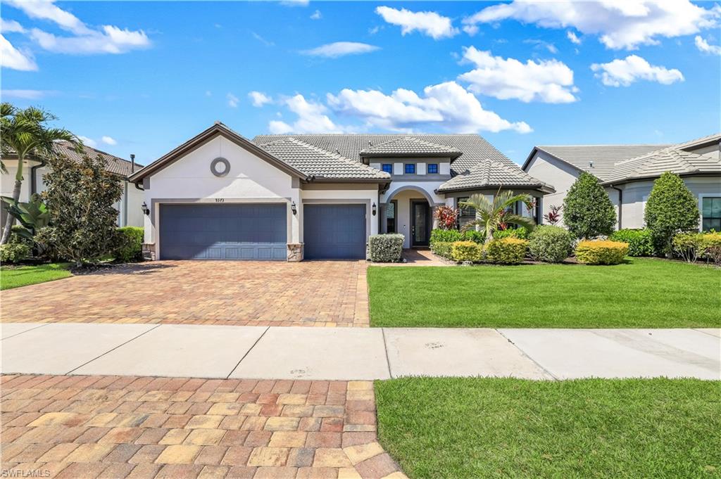 9373 Surfbird Ct Property Photo 3