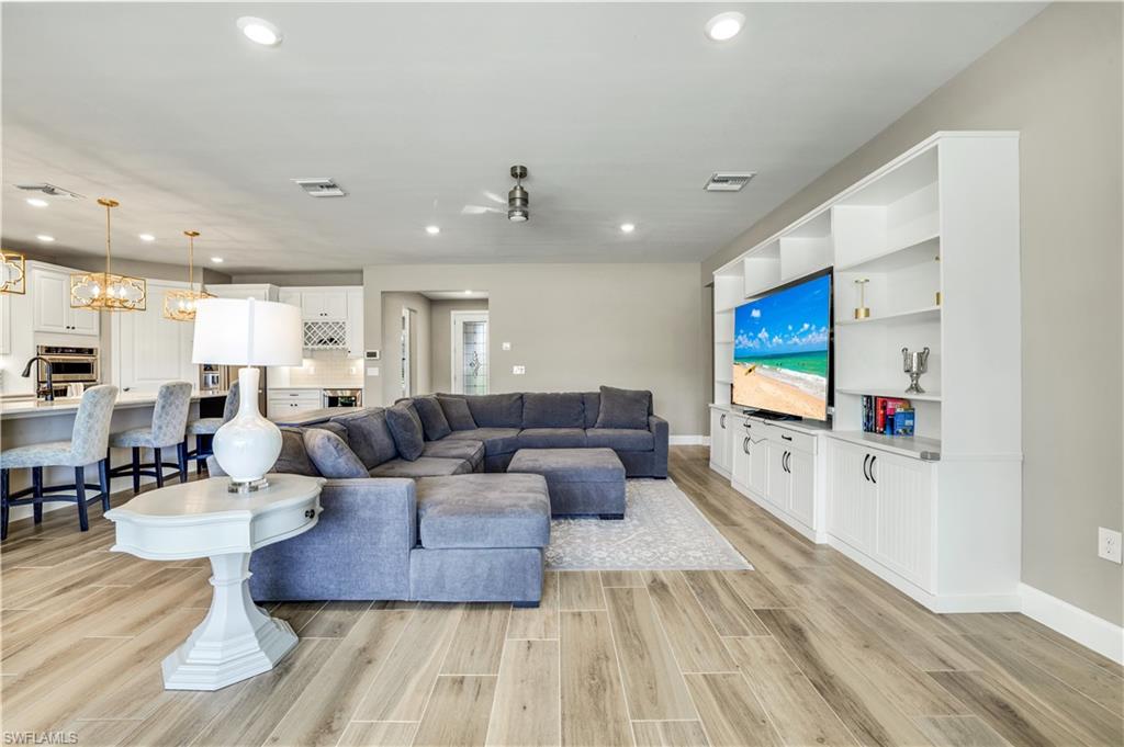 9373 Surfbird Ct Property Photo 15