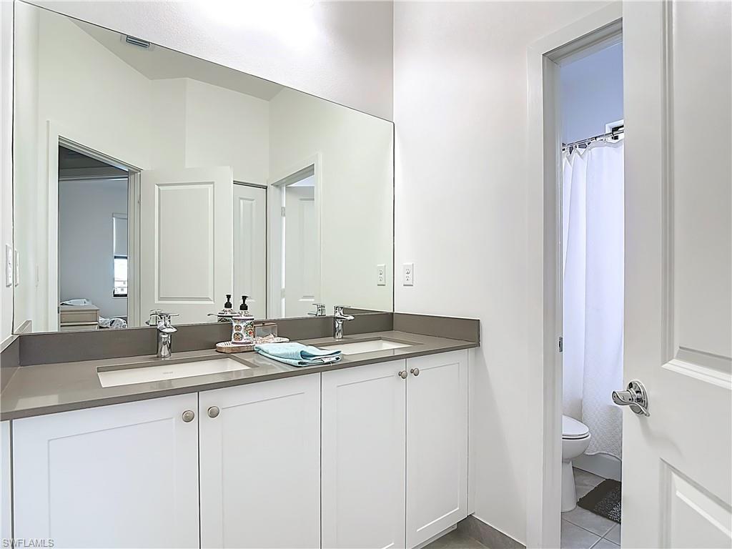 5696 Argento Dr Property Photo 14