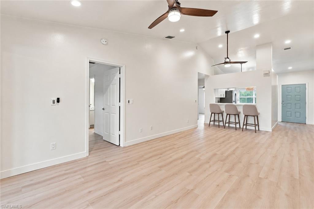 181 Grand Oaks Way 202 Property Photo 8