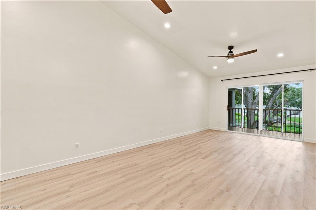 181 Grand Oaks Way 202 Property Photo 12