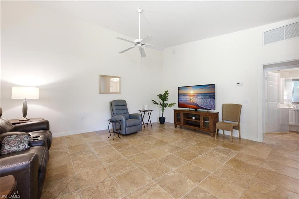 7405 Emilia Ln Property Photo 5