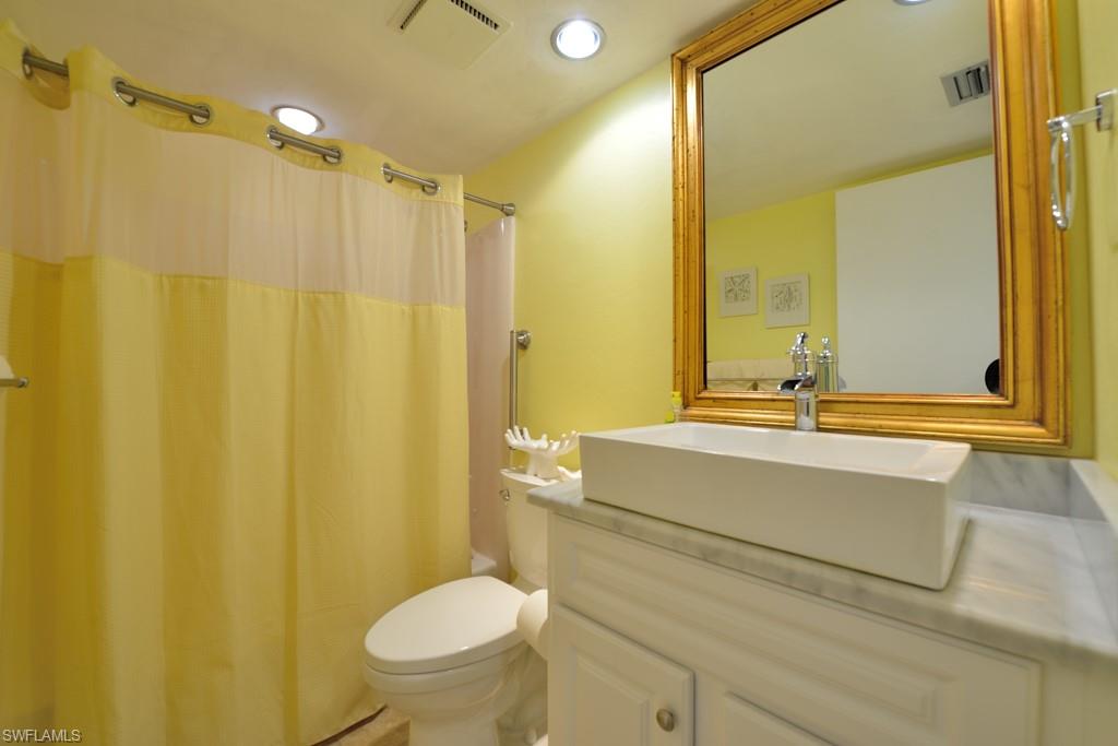 25402 Golf Lake Cir 117 Property Photo 9