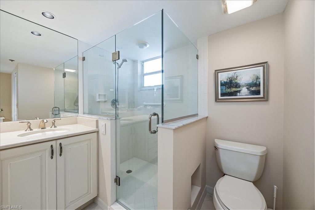 5550 Heron Point Dr 402 Property Photo 24