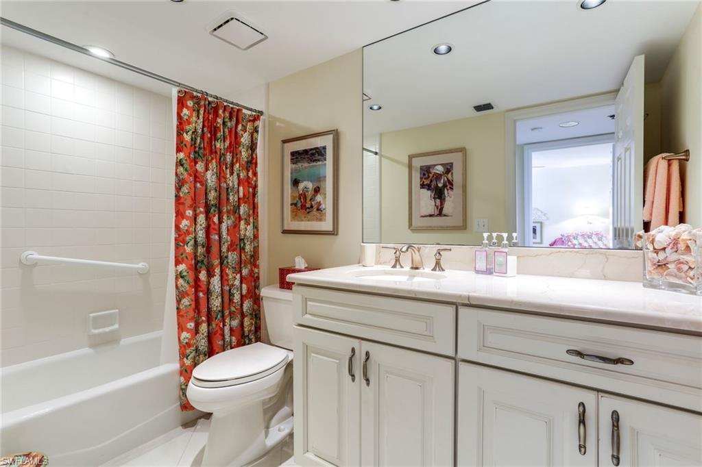 5550 Heron Point Dr 402 Property Photo 29
