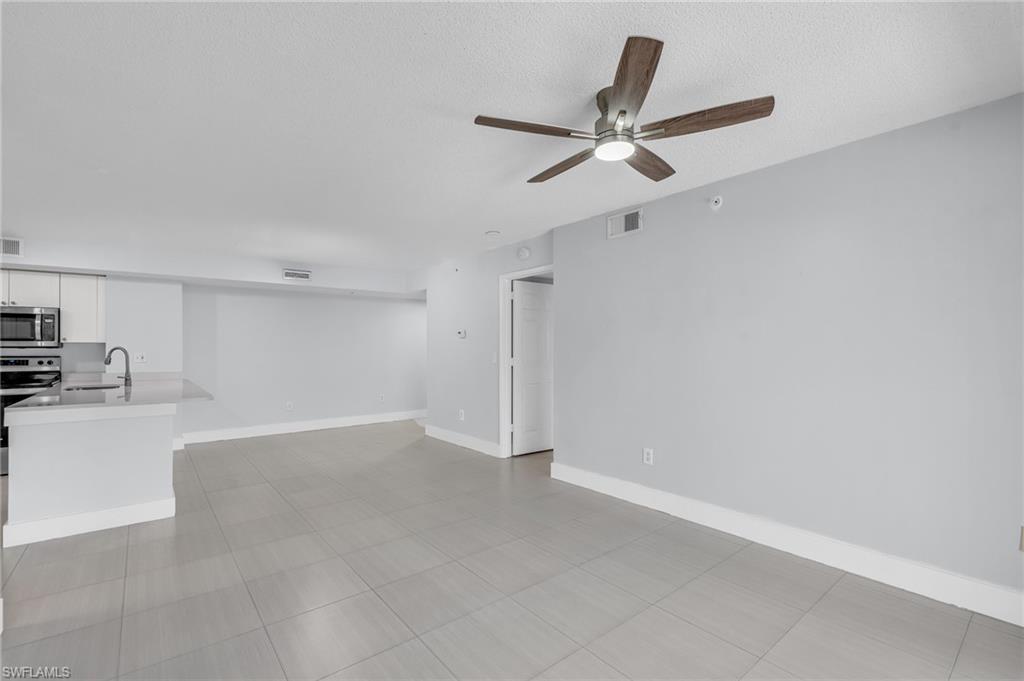 1830 Florida Club Cir 4203 Property Photo 4