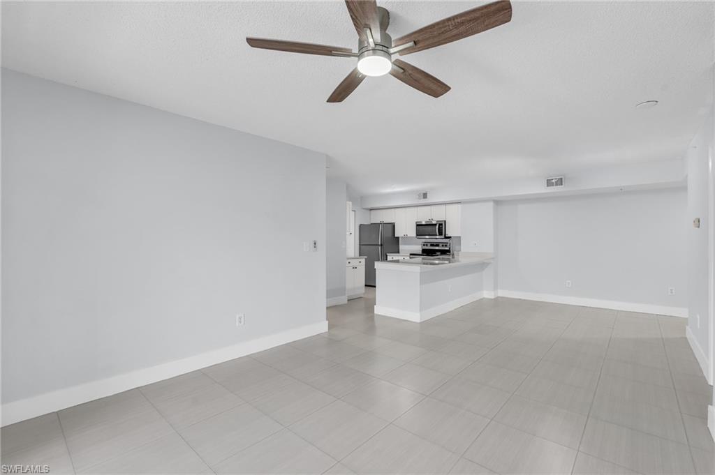1830 Florida Club Cir 4203 Property Photo 5