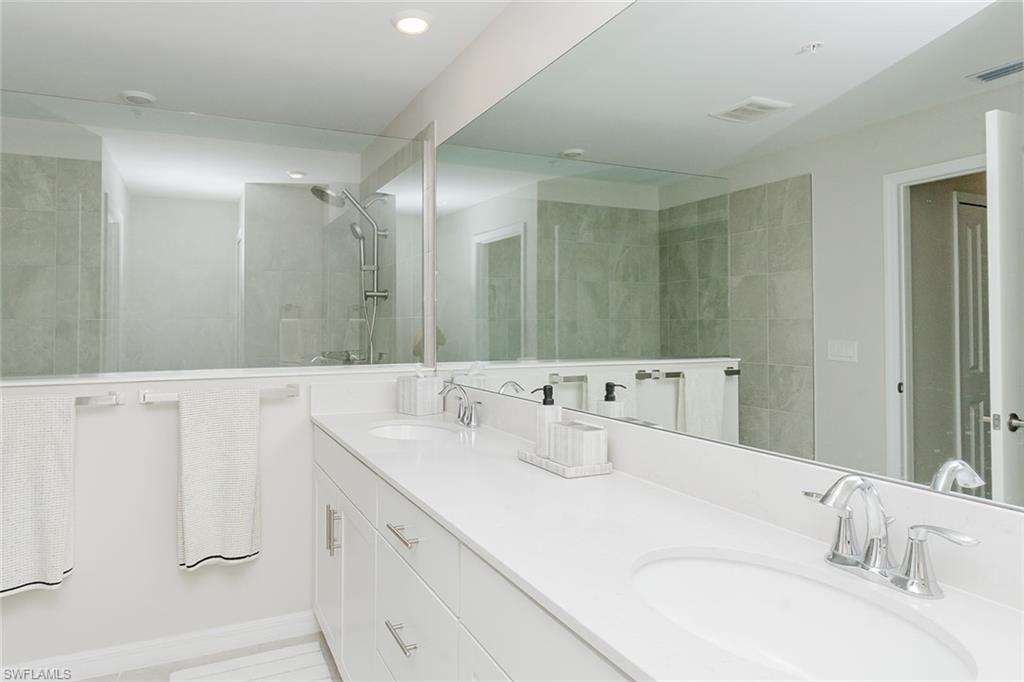 5615 Newcastle Ct 5212 Property Photo 31